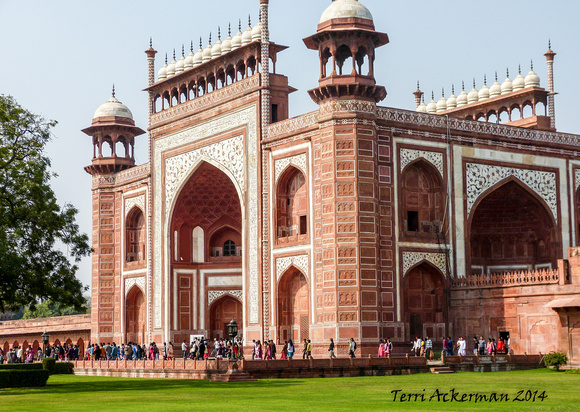 Gateway to the Taj
